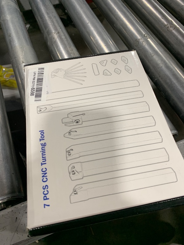 Photo 1 of Indexable Lathe Turning Tool 21Pcs Kit 1/4'' 6mm Shank 7Pcs Metal Lathe Tools Holder Set with 14Pcs Turning Inserts for Turning Grooving Threading Boring Carbide Inserts Carbide Turning Tool