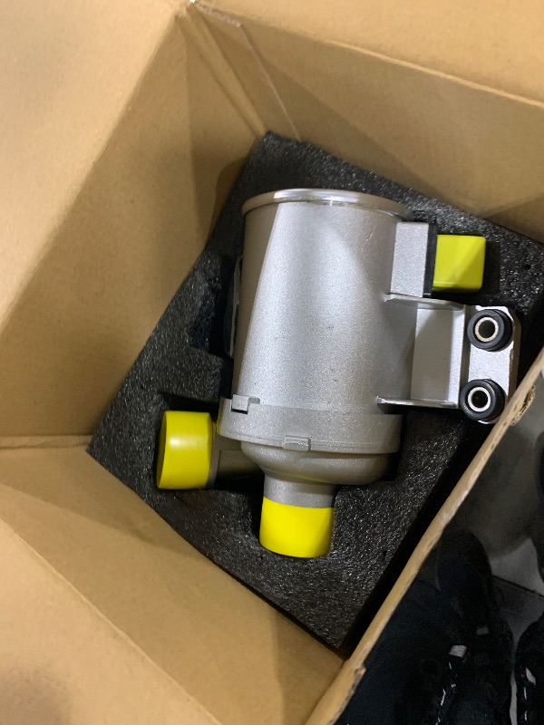 Photo 1 of Htostar Racing Electric Engine Water Pump Compatible with BMW N55 2012-2019 335i 335GT 435i 535i 535GT 640i X5 X6 M2 M235 3.0 L6 Replace #11517596763 11518625098 11518635090