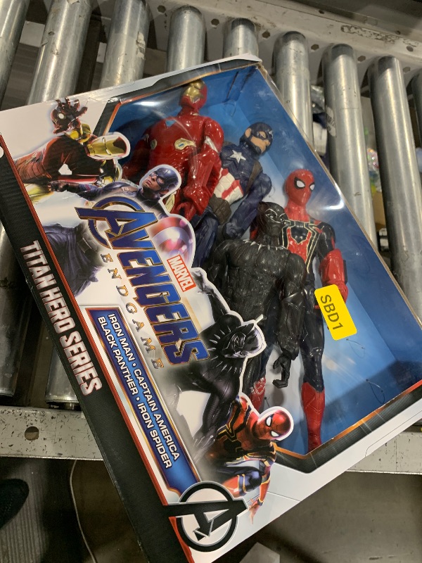 Photo 1 of Avengers Marvel Endgame Titan Hero Series 12" Action Figures Captain America, Iron Spider, Black Panther, and Iron Man (4 Action Figures)