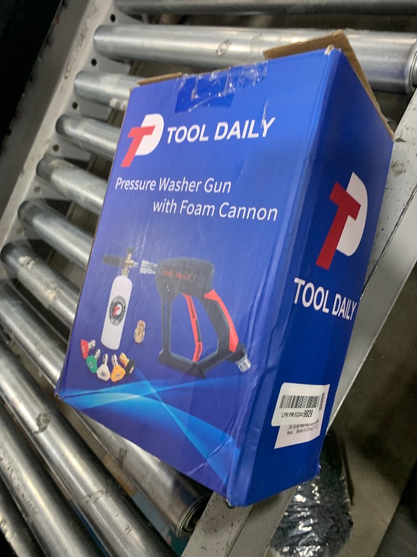 Photo 1 of Tool Daily Short Pressure Washer Gun with Foam Cannon, 1/4 Inch Quick Connector, with 5 Pressure Washer Nozzle Tips, 1 Liter