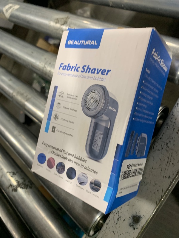 Photo 1 of BEAUTURAL Fabric Shaver and Lint Remover, Sweater Defuzzer with 2-Speeds, 2 Replaceable Stainless Steel Blades, Battery Operated, Remove Clothes Fuzz, Lint Balls, Pills, Bobbles Gray
