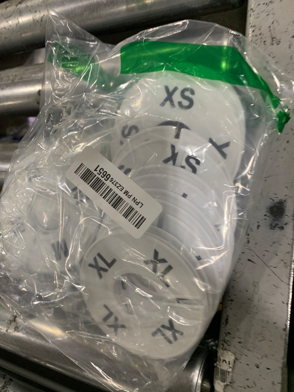 Photo 1 of NAHANCO CWBKIT2 White Round Clothing Size Divider with Black Print for Home or Clothing Store, XS-XL, Kit of 25 (5 Sizes of 5 Each)