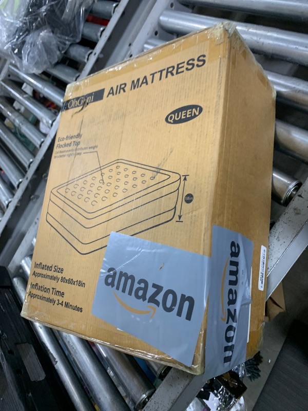 Photo 1 of OhGeni Queen Air Mattress with Built in Pump, Inflatable Blow Up Mattress 18 Raised Comfort,Upgraded Surface Portable Mattress, Air Bed for Camping, Home and Guest, Colchone Inflable, 650 lbs Max