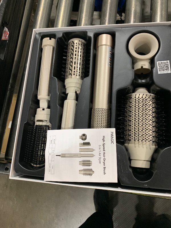 Photo 1 of 6 in 1 high speed hair dryer brush 