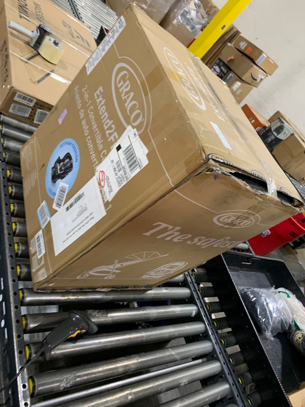 Photo 1 of Graco Extend2Fit Convertible Baby Car Seat, Rear and Forward Facing, Adjustable Extension Panel for Extra Legroom, Gotham