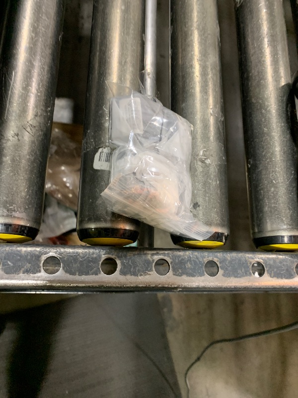 Photo 1 of AIRTAK Insulated Multi Cable Connectors Single Entry 3 Port Splice Electrical Power Connector Black Interconnect Terminals Pre Filled (4-14 AWG Wire Range) 4PCS