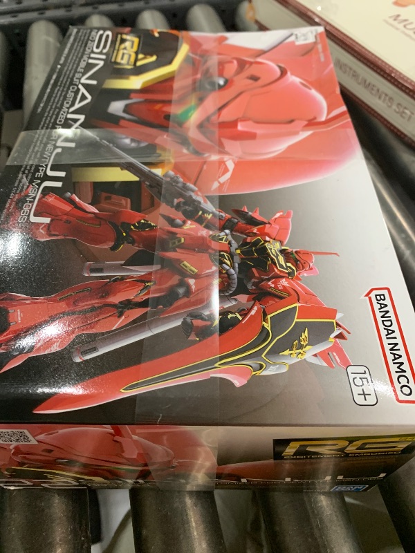 Photo 1 of Bandai Hobby RG MSN-06S Sinanju Gundam UC Action Figure (1/144 Scale)