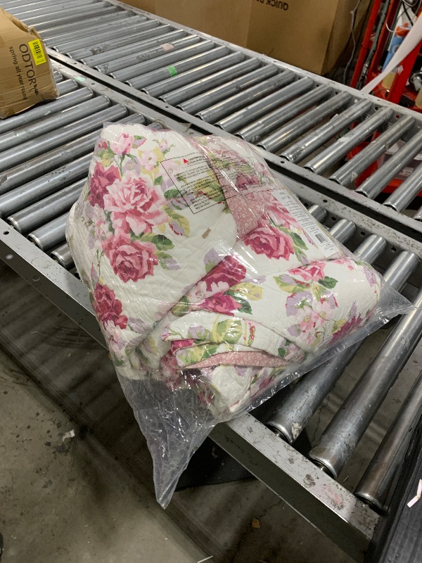 Photo 1 of Laura Ashley Home - Lidia Collection - Quilt Set - 100% Cotton, Reversible, Lightweight & Breathable Bedding, Pre-Washed for Added Softness, King, Pink