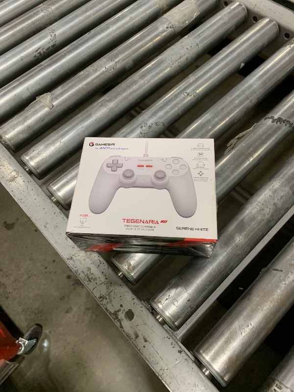 Photo 1 of GameSir Tegenaria Lite Wired Controller for PC, 1000Hz Polling Rate, Hall Effect Joysticks and 2 Remappable Buttons, Dual Vibration, Turbo, PC Gaming Controller for Steam/Android/iOS/Switch(White)