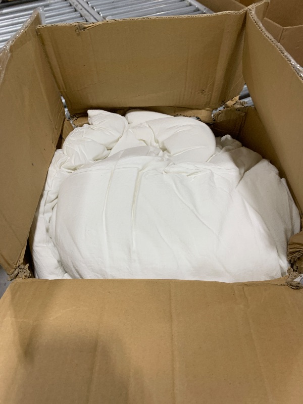 Photo 1 of Bedsure Comforter Set Queen Size - Cotton Fabric with Microfiber Inner Fill, White Soft Bed Set for All Seasons, 3 Pieces, 1 Comforter (90" x 90") and 2 Pillow Cases (20" x 26")