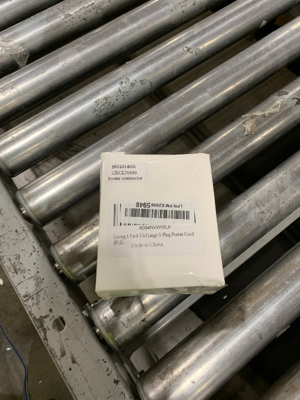 Photo 1 of 1 Pack Us Gauge Connector with 3-Plug Power Cord