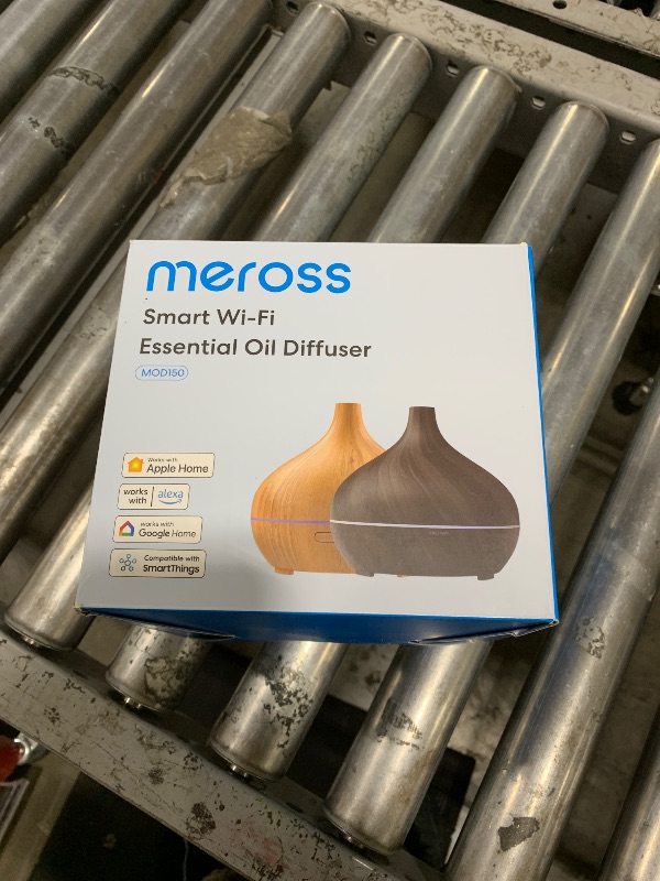 Photo 1 of Meross Smart WiFi Essential Oil Diffuser Works with Apple HomeKit & Alexa, Ultrasonic Aromatherapy Diffuser & Mist Humidifier with Voice & APP Remote Control, Schedule & Timer, RGB Light