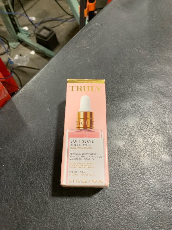 Photo 1 of Truly Beauty Soft Serve After Shave Oil | Hydrating Treatment for Ingrowns & Irritation | Peptides, Hyaluronic Acid & Strawberry Extract | Soothes & Smooths Skin | Strawberry Vanilla Scent (3.1 Fl Oz)