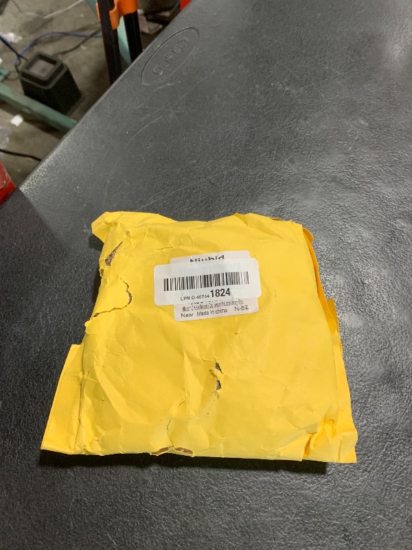 Photo 1 of Niubid 1/2 inches Malleable Cast Iron Pipe Flange 10 Pack, Industrial Pipe Flanges for Threaded Black Pipes and Fittings, DIY Steampunk Industrial Vintage Style.