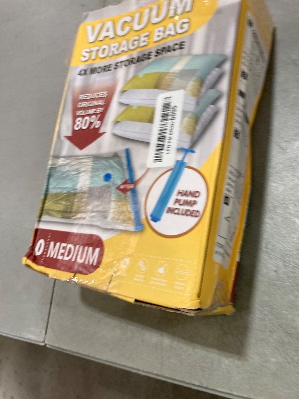 Photo 1 of 10 Medium Vaccum Storage Bags, Space Saver Vacuum Storage Bags Medium, Space Bags, Vacuum Seal Bags for Clothes with Travel Hand Pump