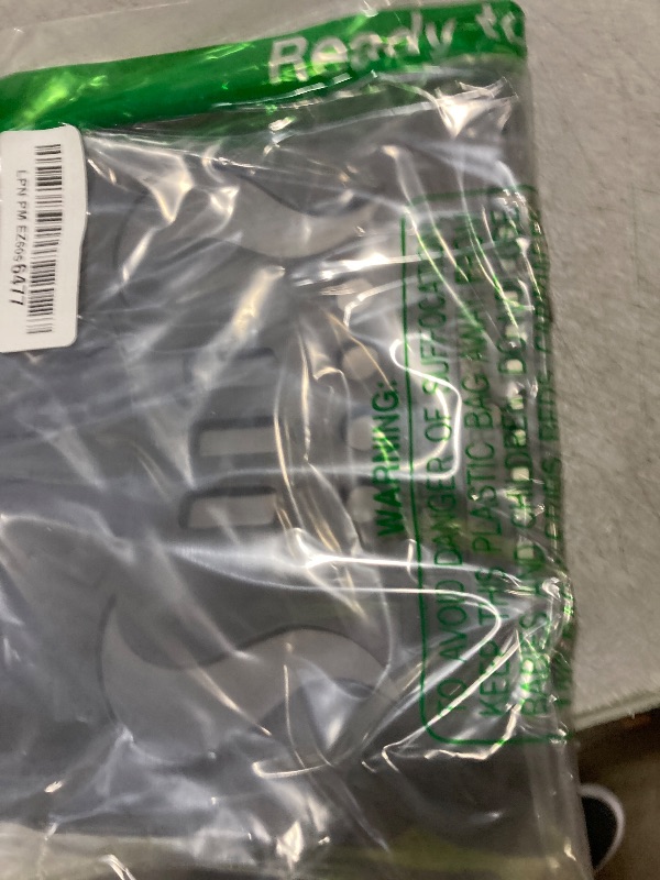 Photo 1 of Trophy Music TR9400 Bundle - 5 Page, 10 Window Flip Folio Folder for Marching Band, Black | (Made by Grover) Bonus Extra 5 Page, 10 Window Sheets