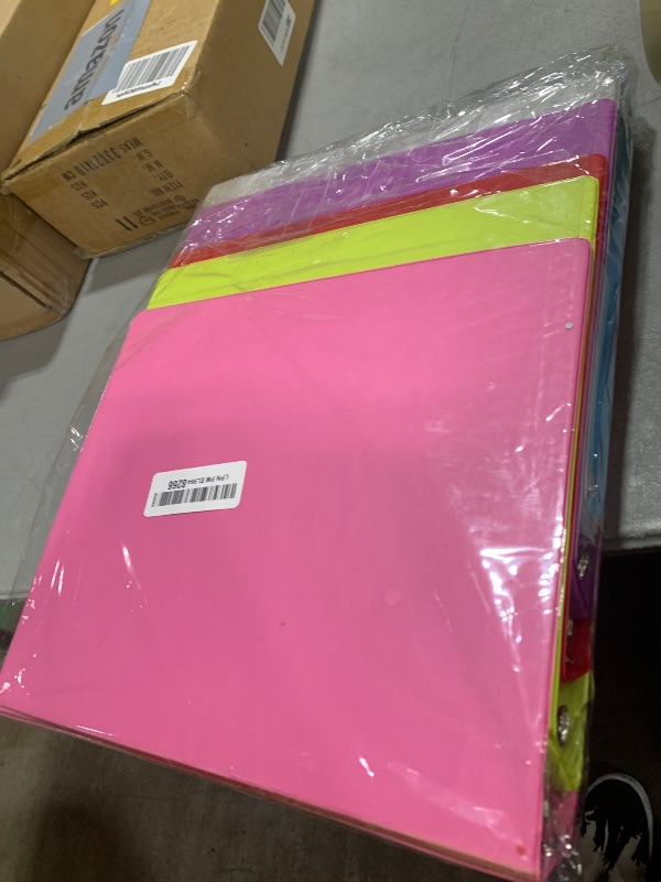 Photo 1 of 3 Ring Binder 1 Inch, 1” Clear View Cover with 2 Inside Pockets Round Ring Binder, Colored School Supplies Binders, in Grey, Pink, Blue, Purple, Green, and Red, Multicolor (6 PC) – by Enday