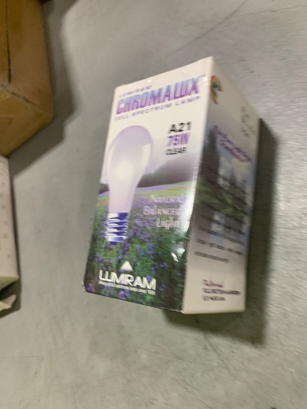 Photo 1 of Chromalux Light Bulb Std Clear 75w Bulb ( Multi-Pack)2