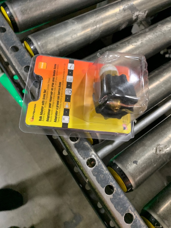 Photo 1 of Mr. Heater F276133 Bulk Adapter with Acme Nut x 1"-20 Male Fitting,Multicolored,Regular