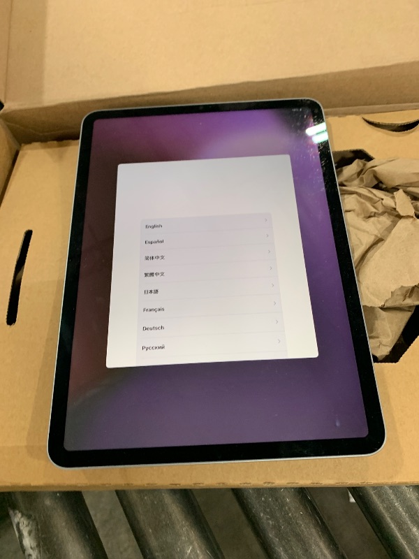 Photo 1 of Apple 2022 iPad Pro (11-inch, Wi-Fi, 512GB) - Space Gray (Renewed)