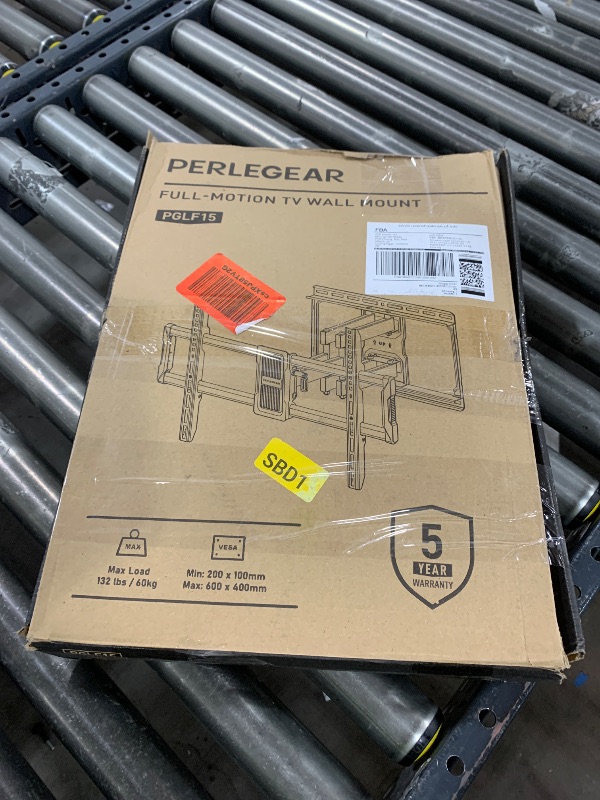 Photo 1 of Perlegear UL-Listed Full Motion TV Wall Mount for 40–86 Inch Flat Curved TVs up to 132 lbs, 12?/16? Wood Studs, TV Mount Bracket with Tool-Free Tilt, Swivel, Extension, Max VESA 600 x 400mm, PGLF15