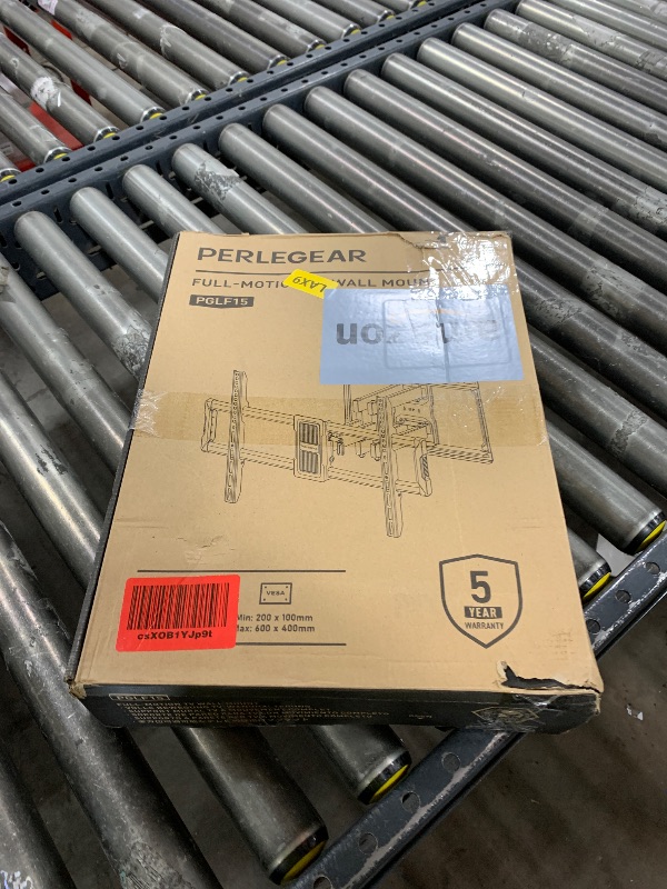 Photo 1 of Perlegear UL-Listed Full Motion TV Wall Mount for 40–86 Inch Flat Curved TVs up to 132 lbs, 12?/16? Wood Studs, TV Mount Bracket with Tool-Free Tilt, Swivel, Extension, Max VESA 600 x 400mm, PGLF15