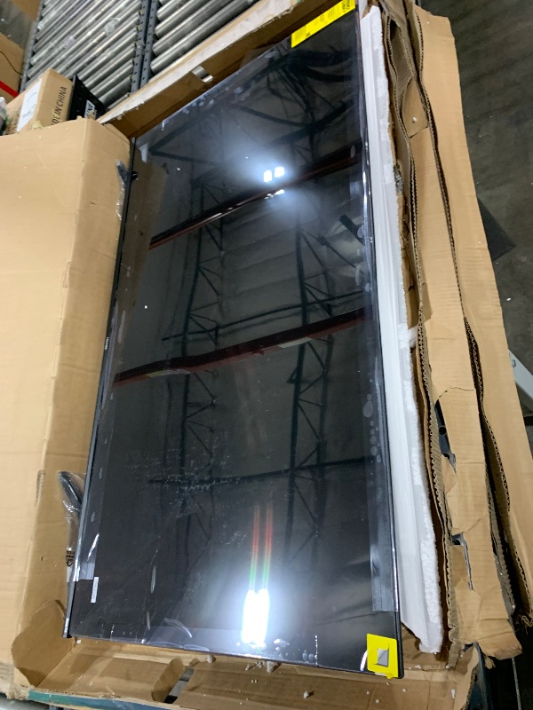Photo 1 of Hisense 50 Inch R Series Class 4K Ultra HD 2160P LED Smart Roku TV with HDR Game Mode Works with Google Assistant and Alexa (Refurbished) *PARTS ONLY8*