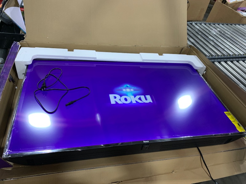 Photo 1 of Roku Smart TV 2025 – 50-Inch Select Series, 4K HDR TV – RokuTV with Enhanced Voice Remote – Flat Screen LED Television with Wi-Fi for Streaming Live Local News, Sports, Family Entertainment