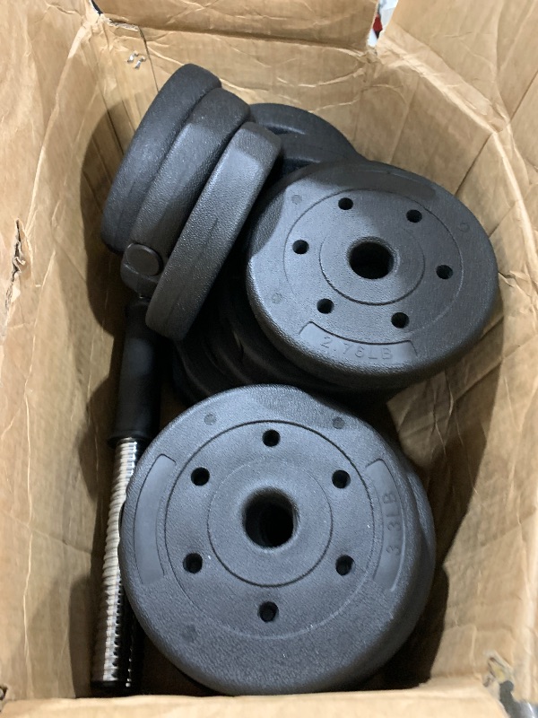 Photo 1 of Yaheetech Dumbbell Set 30 kg / 66 lb
