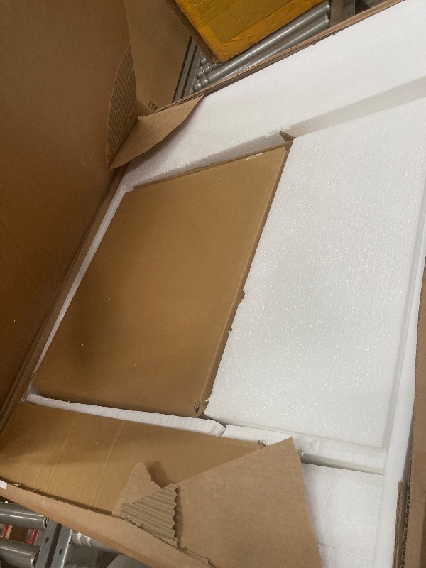 Photo 1 of ***box 1 of 2 partial set****** Mid Century Modern Round Dining Table Set for 4 with Chairs in Dining Room, Small Kitchen, Office, Cafe, Restaurants