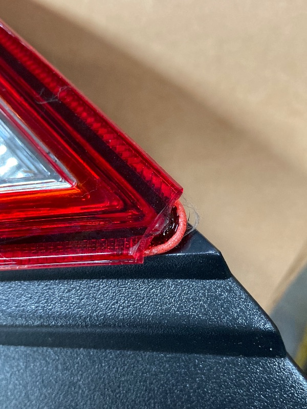 Photo 1 of ***(DAMAGE - SELLING AS IS )*** For Nissan Versa Rear Tail Light 2012-2019 Passenger Side Sedan For NI2801194 | 26550-3AN0A