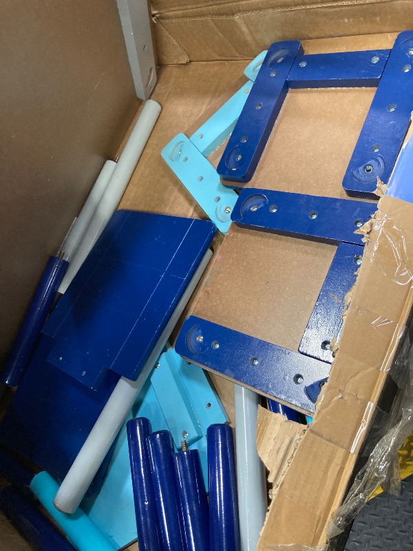 Photo 1 of ********MISSING PARTS***** Delta Children Kids Table and Chair Set (4 Chairs Included), Grey/Blue