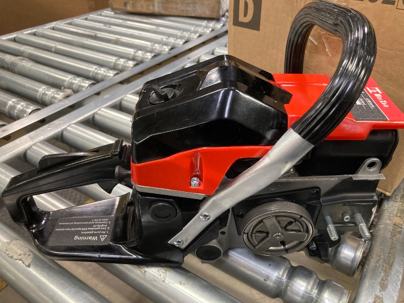 Photo 1 of ******MISSING PARTS**** CHAIN SAW