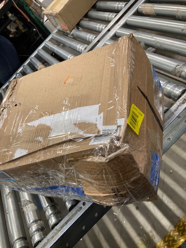 Photo 1 of ******MISSING PARTS**** CHAIN SAW