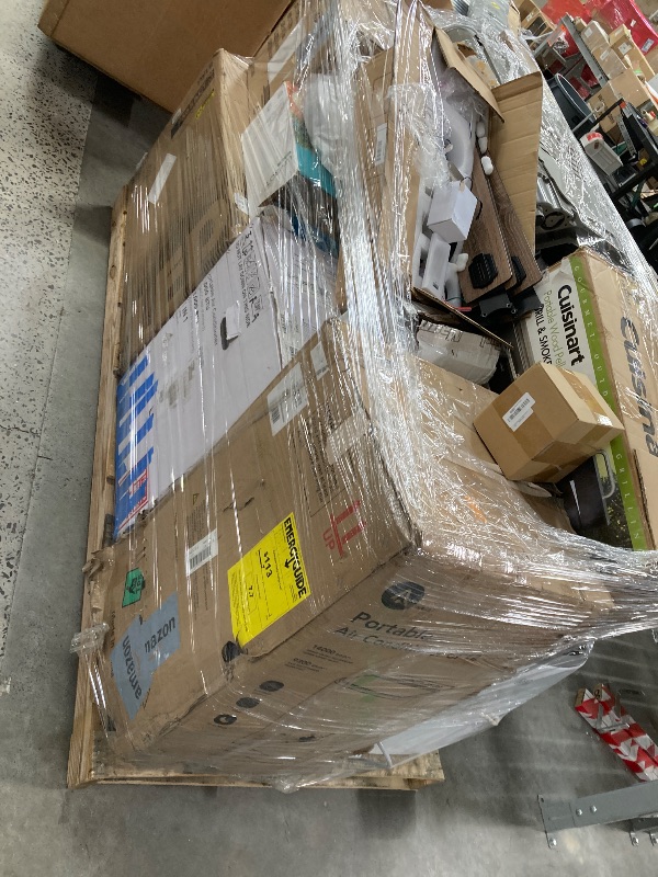 Photo 1 of ****no returns accepted***** final sale *****pallet with air conditioners and possible some fans only for parts, remote control or some part may be missing this pallet also contains small miscellanious item retail price is estimated for parts.
