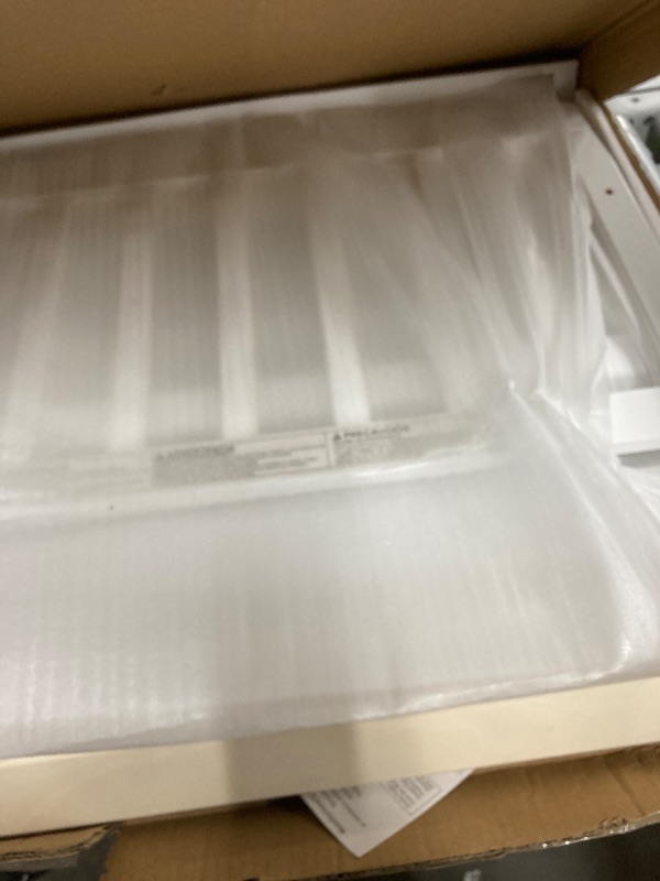 Photo 1 of ***(MISSING PARTS -SELLING AS PARTS ONLY)***
Dream On Me Classic Design Toddler Bed In White, Greenguard Gold And JPMA Certified, Low To Floor Design, Two Side Safety rails, Non-Toxic Finishes, Wooden Nursery Furniture