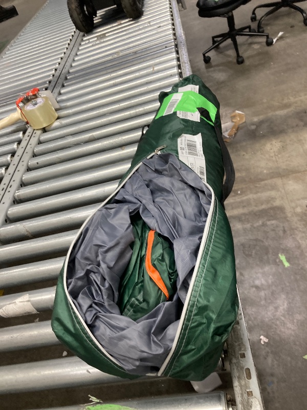 Photo 1 of **It is used, it is missing a part and it is not known if it works 100%.***Tents for Camping 3-4 Person Includes Carrying Bag Pop up Canopy Instant Family Tent with Windproof Ropes Anti-UV Ultralight Blackout Camping Tent