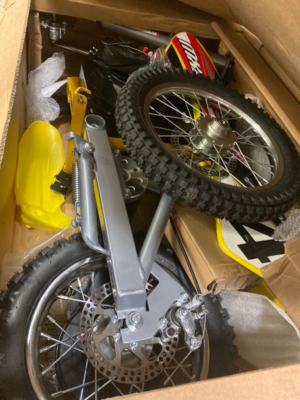 Photo 1 of ***It is used, it is missing a part and it is not known if it works 100%.****Razor MX650 Dirt Rocket Electric Motocross Off-road Bike - Yellow