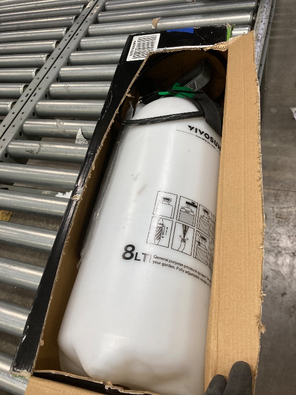 Photo 1 of ****It is used, it is missing a part and it is not known if it works 100%.****VIVOSUN 2.1 Gal/8L Pump Sprayer, Garden Water Sprayer for Plants, Weeds & Lawn Care, with 3 Nozzles, 50'' Long Hose & Pressure Relief Valve