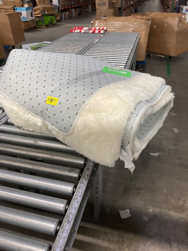 Photo 1 of **used***Nefoso 8 x 10 Area Rugs Soft Fluffy Area Rugs for Living Room Bedroom Kids Room Nursery Modern Decor Carpet Light Yellow 1Pcs Nefoso area rug is made of velvet plush that is fluffy and durable soft to the touch warm and beautiful creating a cozy