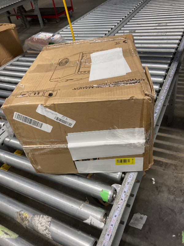 Photo 1 of **used*** Smart Nugget Ice Maker Countertop, Portable Sonic Ice Maker with APP Control, 40lbs/24H, Ready in 8 Mins, Self-Cleaning, Pebble Ice Machine with Hanging Ice Scoop for Home/Kitchen/Office