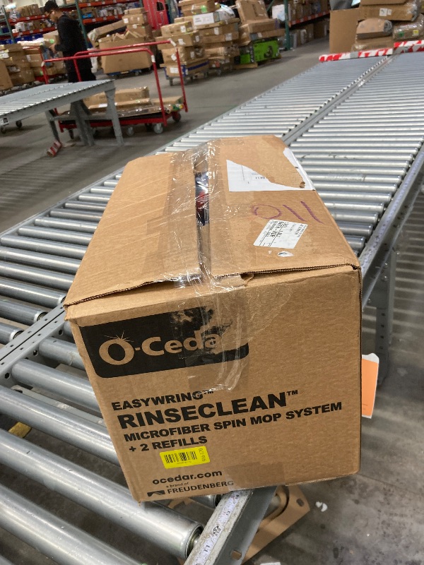 Photo 1 of ***used***O-Cedar RinseClean Spin Mop & Bucket System + 2 Extra Mop Heads| Clean with Clean Water | Removes 99% of Bacteria