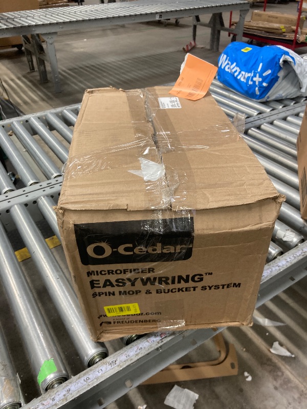 Photo 1 of **used**O-Cedar Easywring Microfiber Spin Mop & Bucket Floor Cleaning System with 3 Extra Refills