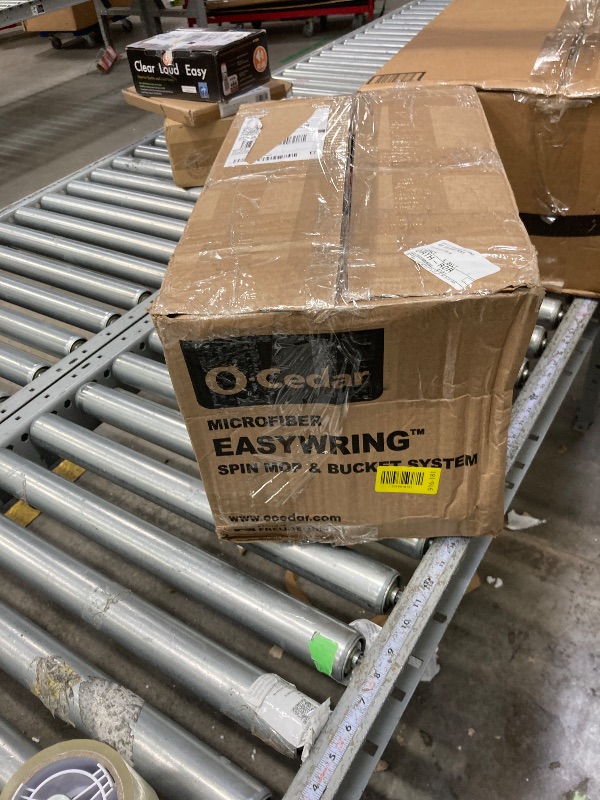 Photo 1 of **used**O-Cedar Easywring Microfiber Spin Mop & Bucket Floor Cleaning System with 3 Extra Refills