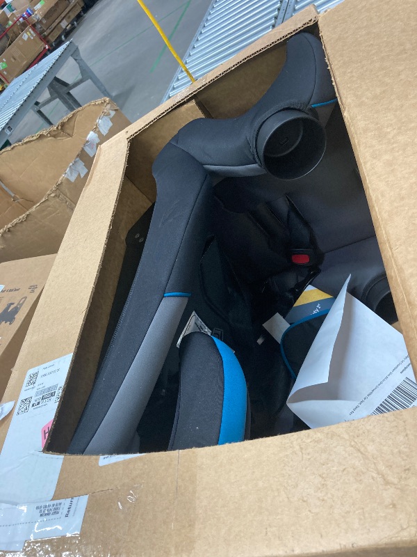 Photo 1 of **used***Safety 1st Crosstown Slim All-in-One Convertible Car Seat, Deep Sea