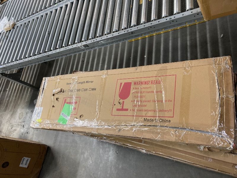 Photo 1 of **used***Shatterproof Wall Mirror Full Length for Bedroom, Acrylic Gym Mirrors For Home, Extra Thick: 0.12 inch, 12 x 12 inch x 4 Pcs, Workout Mirrors Safe for Kids, Over The Door, Long Wall Mounted