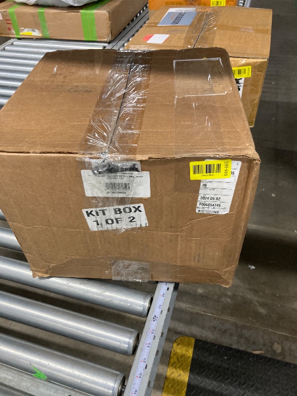 Photo 1 of ***MISSING PARTS/BOX 1 OF 2 ONLY/INCOMPLETE SET**Mishimoto MMEXH-CAM8-16AQTPP Pro Axleback Exhaust Compatible with Chevrolet Camaro SS Quad Tip 2016-2018 Polished