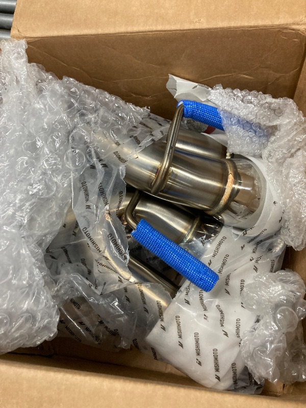 Photo 1 of ***MISSING PARTS/BOX 1 OF 2 ONLY/INCOMPLETE SET**Mishimoto MMEXH-CAM8-16AQTPP Pro Axleback Exhaust Compatible with Chevrolet Camaro SS Quad Tip 2016-2018 Polished