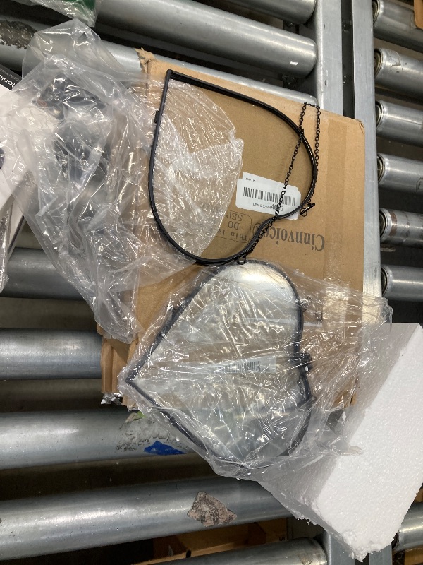 Photo 1 of **ONLY 2 GLASS HEART FRAMES THAT OPEN-MISSING FLOWERS-SEE PICS**Cinnvoice 4 Pcs Heart Glass Pressed Flower Frame, Heart Hanging Floating Frames Double Pressed Dried Flower Plants Vintage Glass Gallery Wall Decor Fall Christmas Valentines Gift(6.5 x 6.5 In