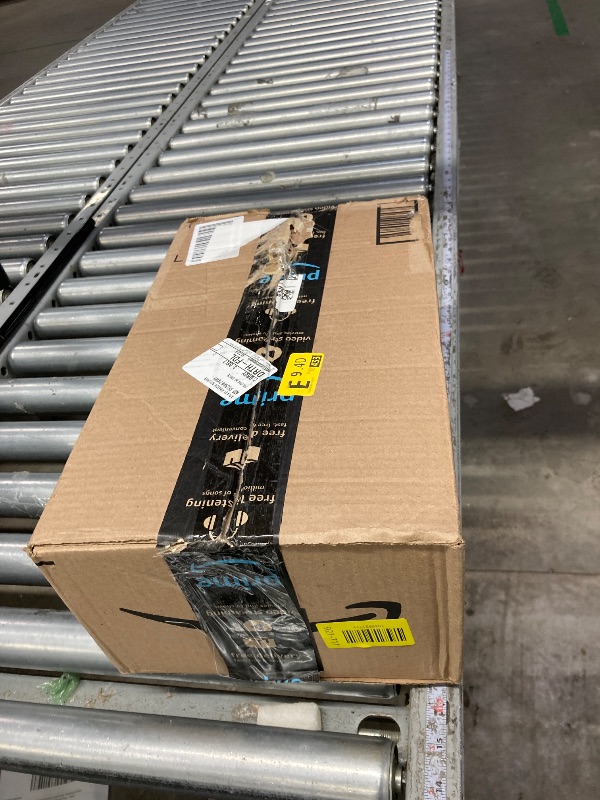 Photo 1 of **It is used, it is not known if it is missing parts, therefore it is not known if it works at 100%.**BLACK+DECKER Allure Professional Steam Iron, Blue, D3030